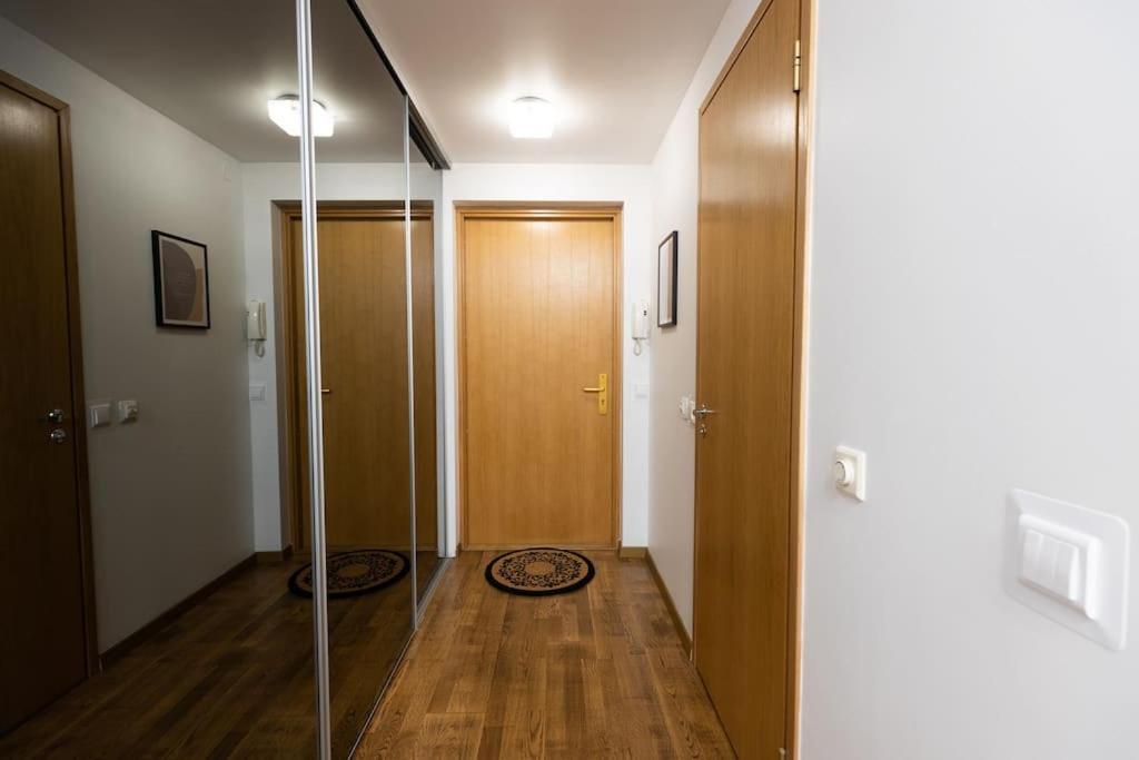 Modern & Cozy Place In The Very Heart Of Tallinn Talin Exterior foto