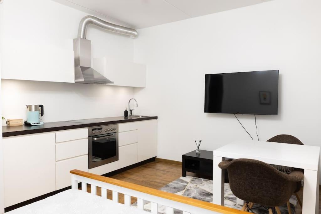 Modern & Cozy Place In The Very Heart Of Tallinn Talin Exterior foto